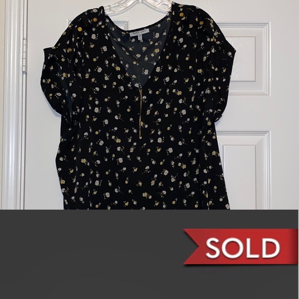 Flower print blouse
